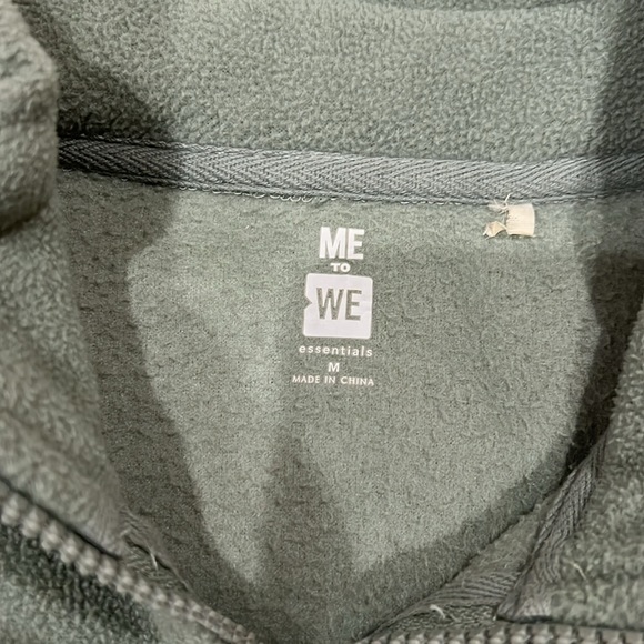 Pacsun Me to We green medium quarter zip sweatshirt - Picture 2 of 6